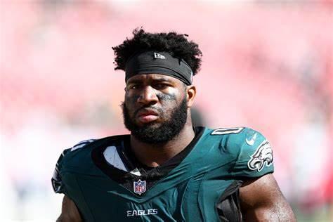 Bryce Huff Takes Pay Cut, Vows to Prove Himself to Eagles Fans
