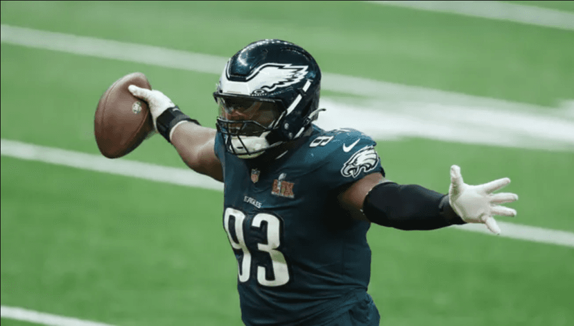 Former Eagles Fan Favorite Cut by Patriots After Short Stint Due to OTA Injury