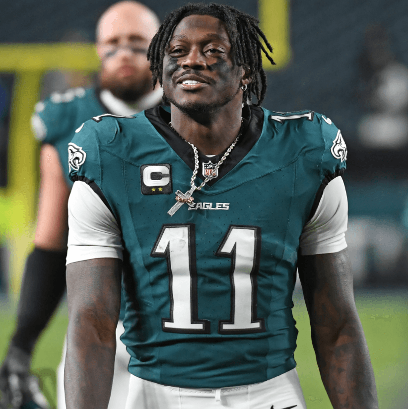 A.J. Brown Shares Touching Story of His Great Father Raising Three Kids Alone After Wife Left 