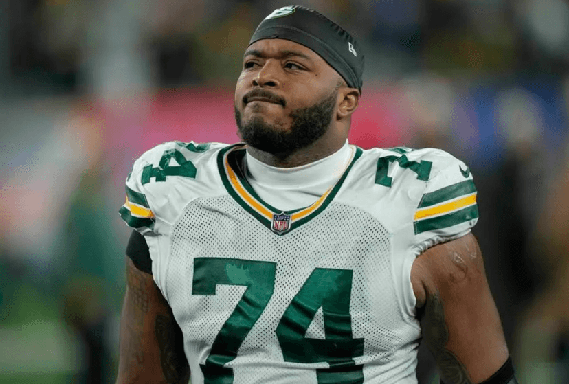 Elgton Jenkins agrees to play center, sets conditions for talks with Packers