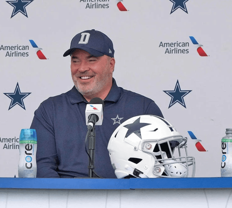 Cowboys Ex-Coordinator Kellen Moore Shines at Eagles, Sparks Old Team’s Critique