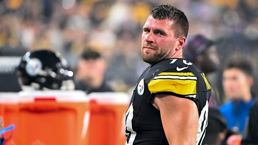 Eagles Enter Contract Talks With T.J. Watt After $40M Deal Falls Through in Pittsburgh
