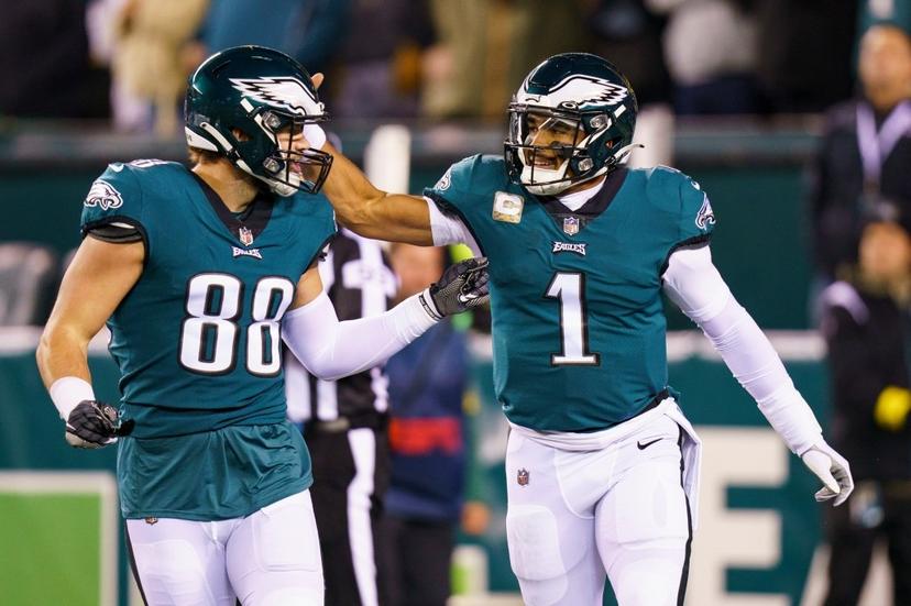 Dallas Goedert Reveals Locker Room Struggles, Says Jalen Hurts Helped Him Feel Valued