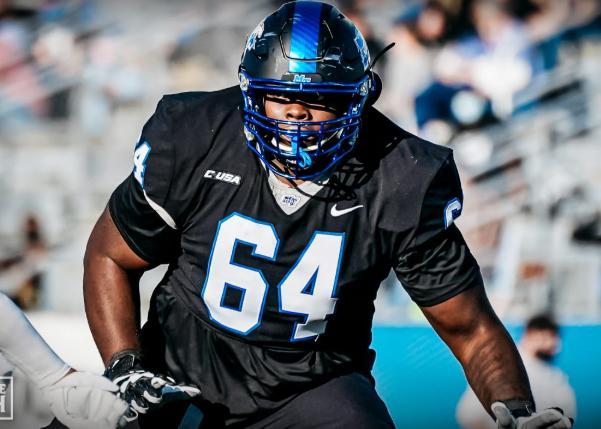 Strategic Backup OL Earning First-Team Reps Suffers Serious Injury During Latest Training Camp Practice