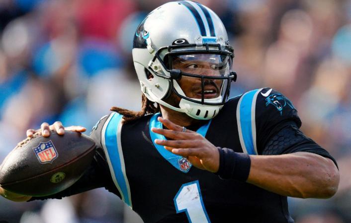 Ex-NFL MVP Leaves Jalen Hurts Off Top QB List, Sparks Heated Clash with Famous Eagles Superfan Podcaster