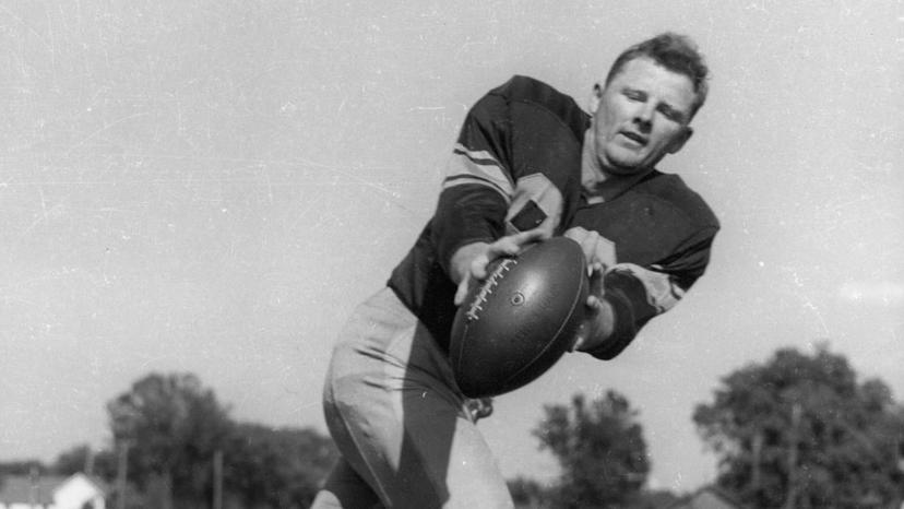 Promising Young Packers WR Pays Tribute to Legendary WR Billy Howton, Who Passed Away at Age 95