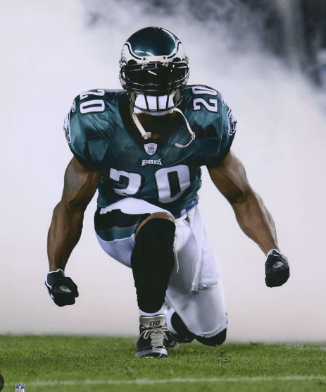 Eagles Icon "Weapon X" Returns as Co-Owner to Lead From the Front Right Before the New Season Kicks Off
