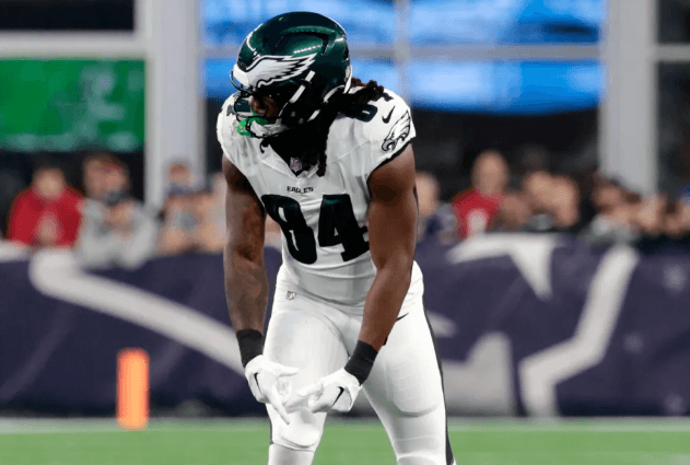 HC Nick Sirianni Praises Rookie TE Who Gave Up 53-Man Roster Spot to Care for Ailing Grandmother