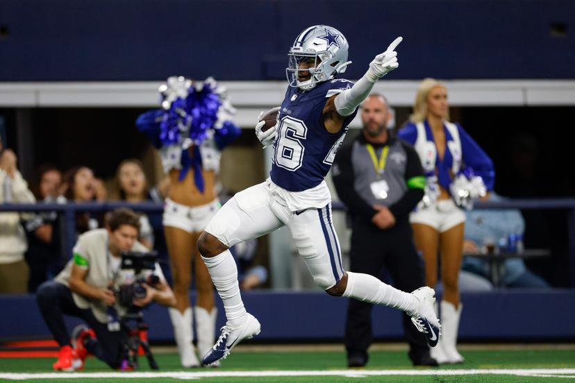 DaRon Bland’s Contract Signals Cowboys’ Defensive Future