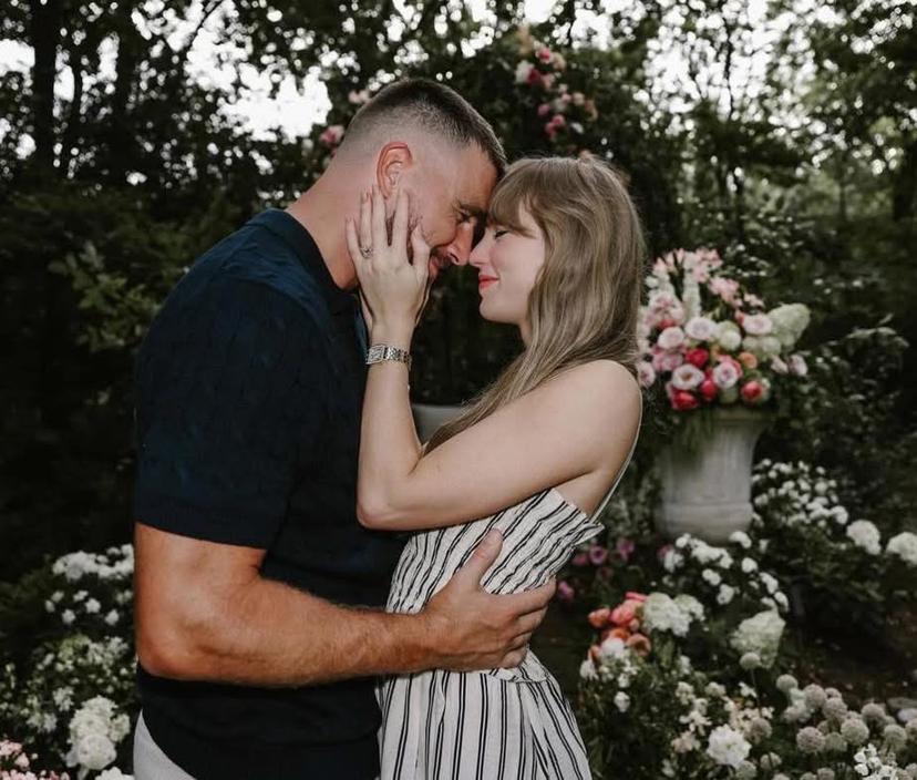 Travis Kelce Proposes to Taylor Swift in Stunning Moment Before Super Bowl