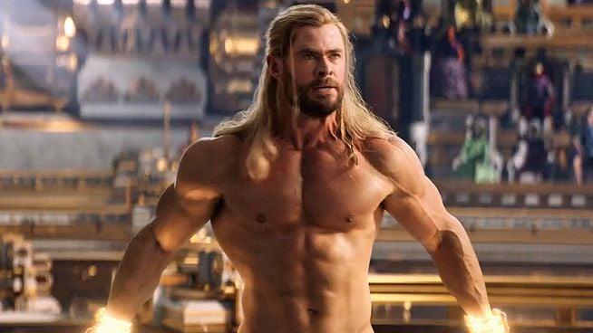 Chris Hemsworth’s Causes a Stir with Bold Statement – Will Celebrate “Naked” if Patriots Win the 2025 Super Bowl