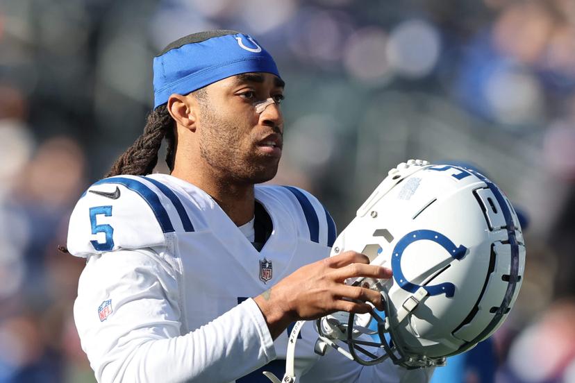 Packers Target Stephon Gilmore to Bolster Cornerback Position