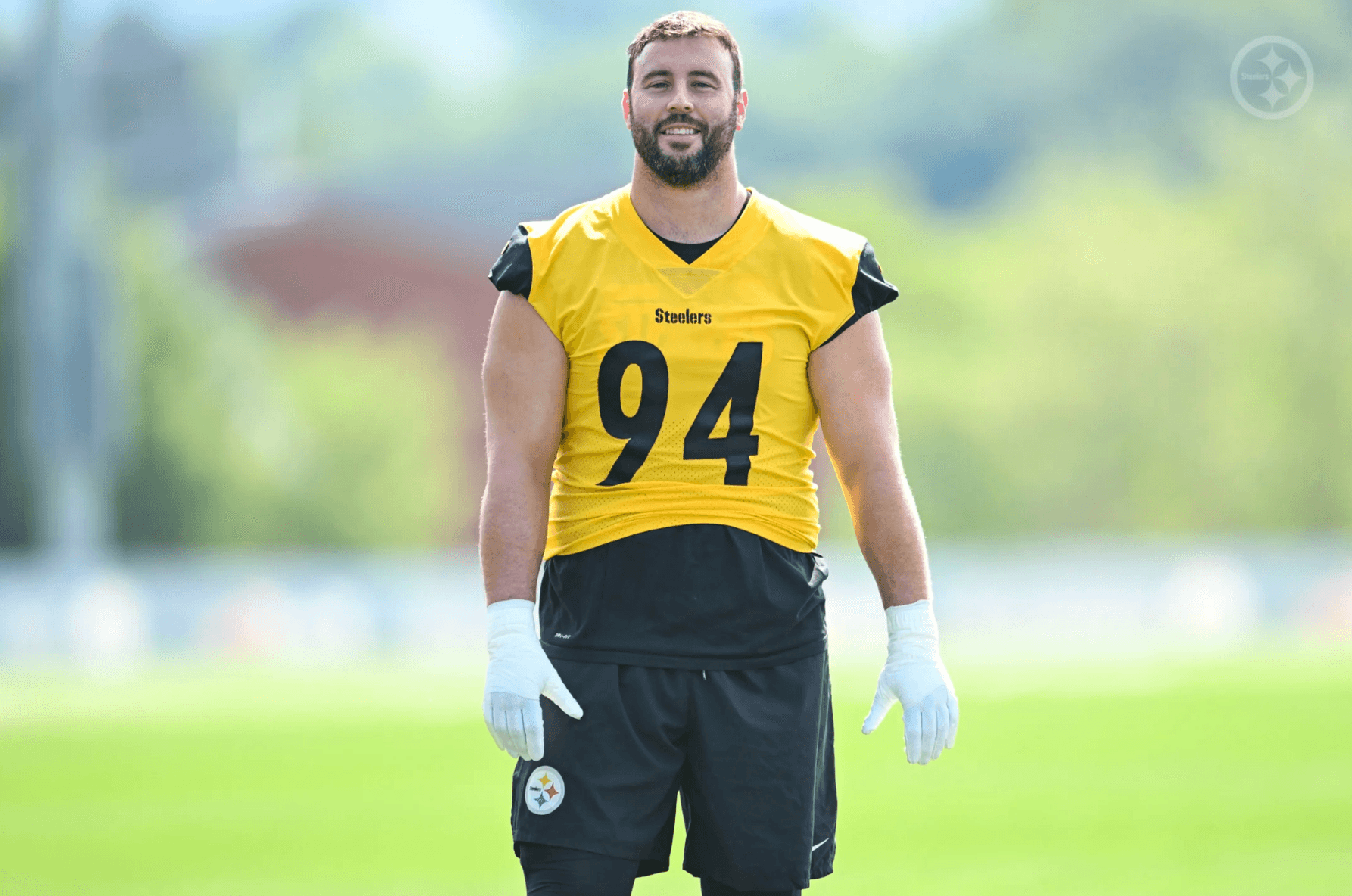 New Steelers DL Dean Lowry Opens Up About His Most Intense Moment In Pittsburgh