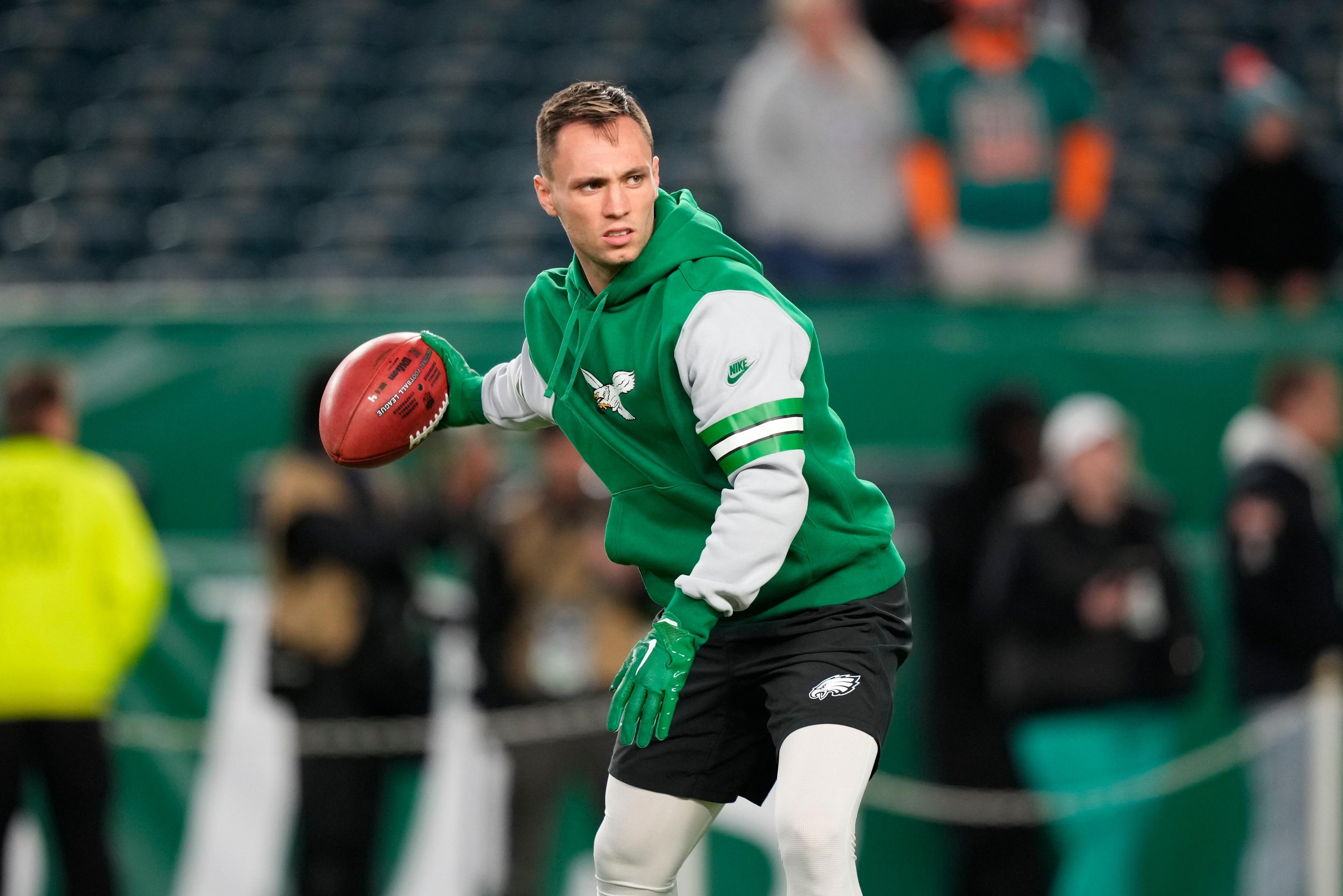 Philadelphia Eagle Britain Covey and family featured in video – Church News